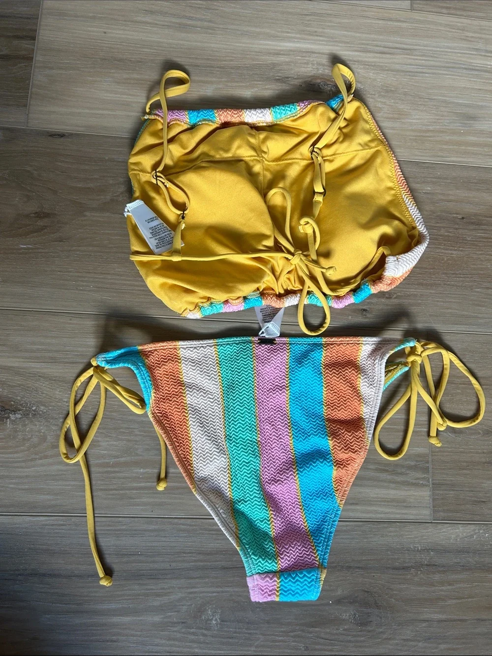 O’Neill 2 piece swimsuit